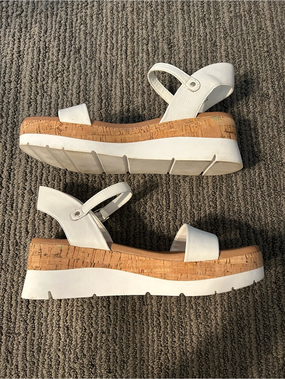 Steve Madden White Slingback Sandal Wedges